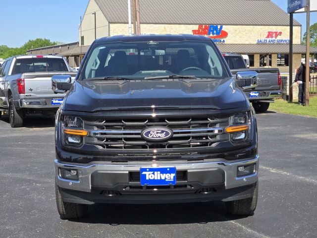 2025 Ford F-150 XLT photo 3