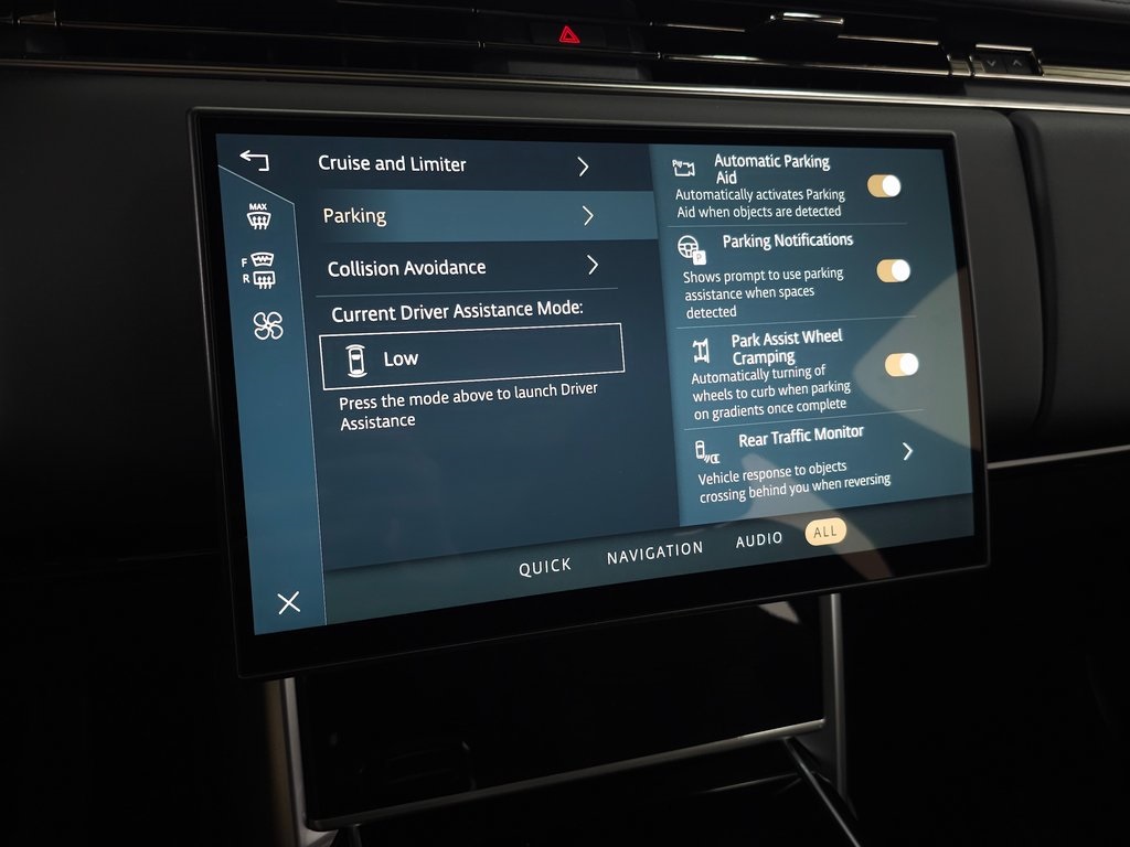 2025 LAND ROVER RANGE ROVER - Image 30