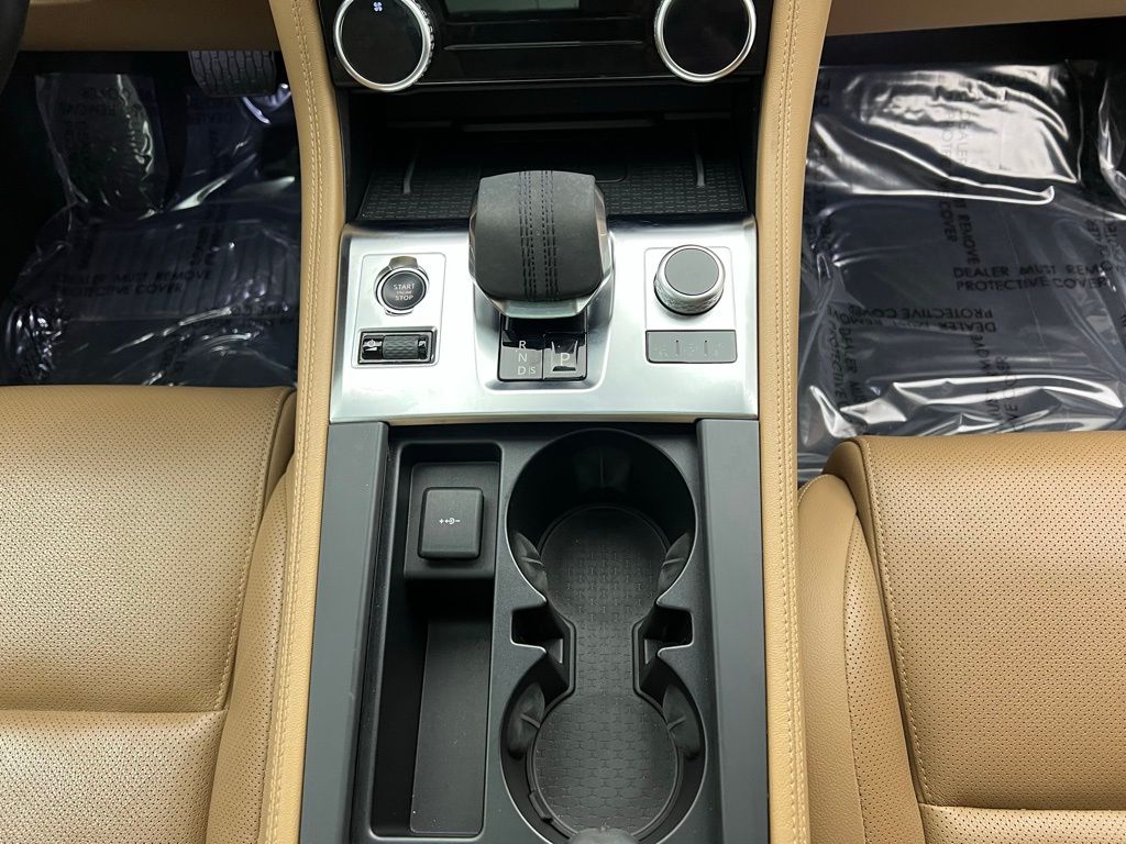 2022 Jaguar F-PACE P250 S photo 13