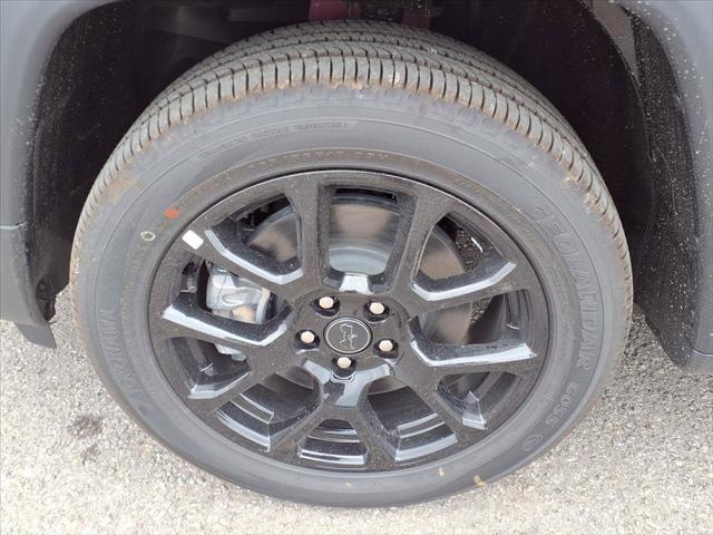 2026 Jeep Compass Latitude Altitude photo 2