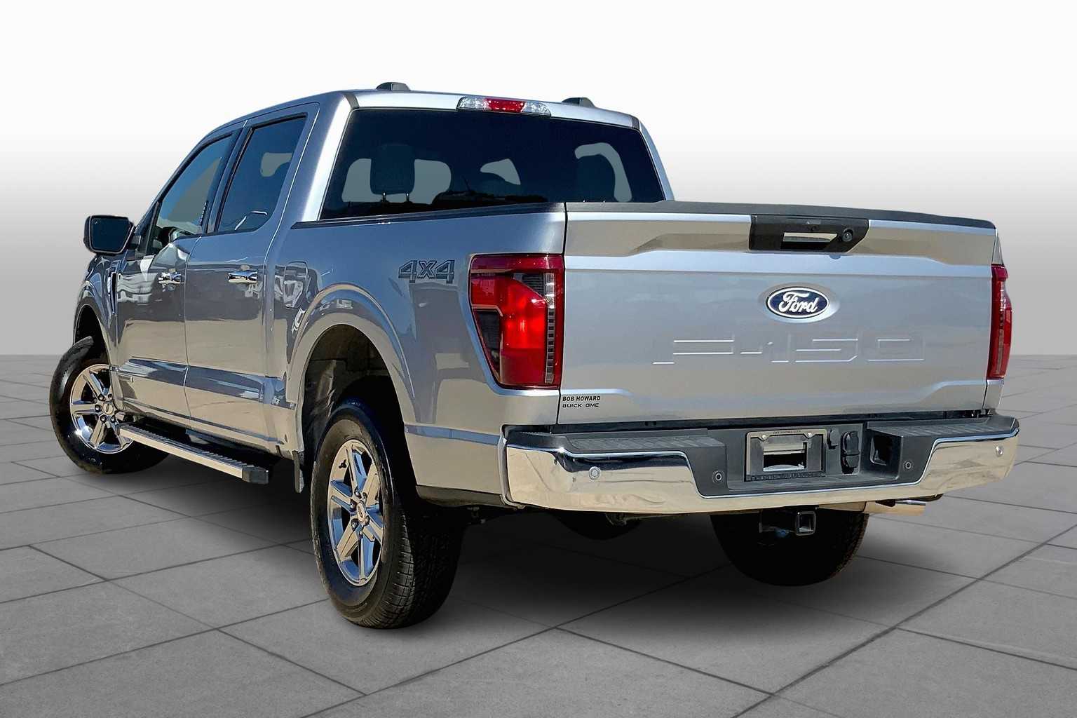 2024 Ford F-150 XLT photo 11
