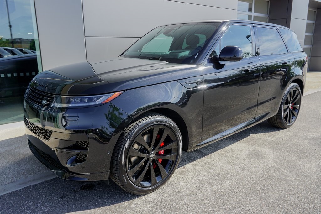 New 2024 LAND ROVER Range Rover Sport Dynamic SE SUV in Broomfield