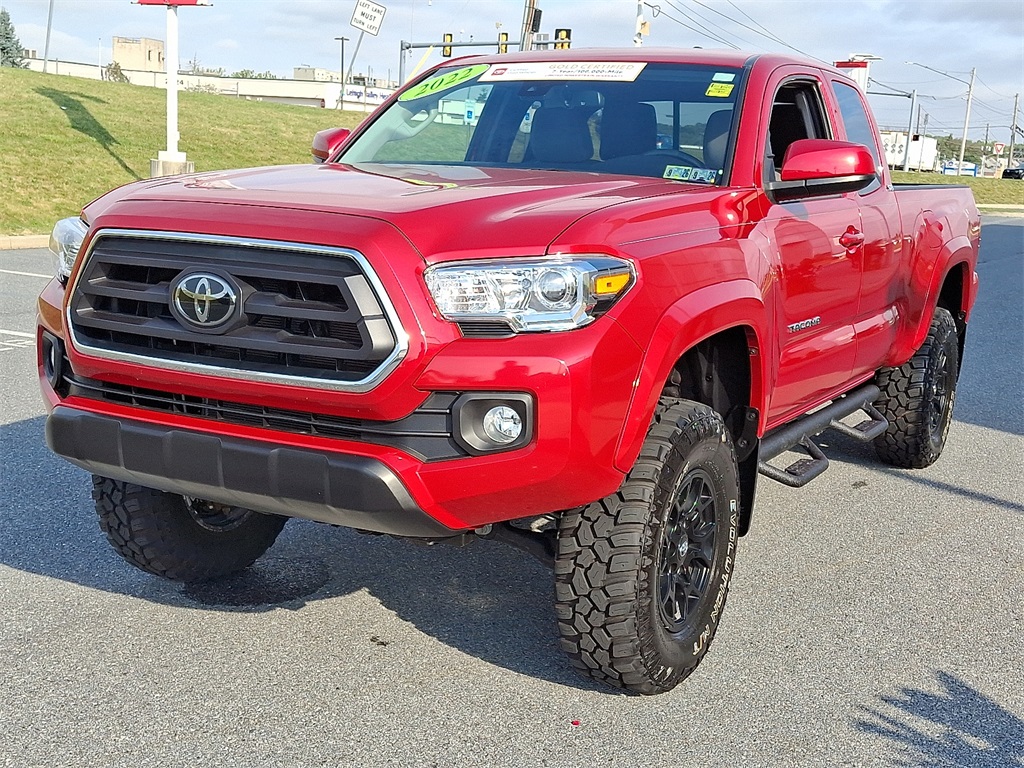 2022 Toyota Tacoma SR5 4x4 Access Cab photo 4