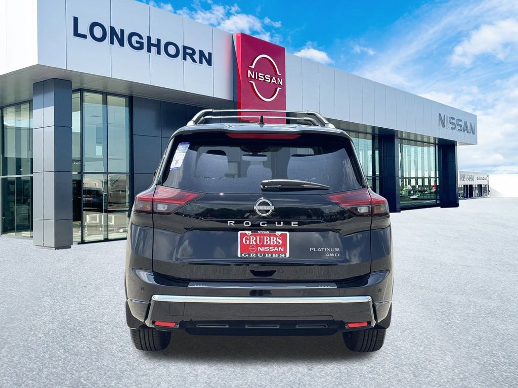 2025 Nissan Rogue Platinum photo 3