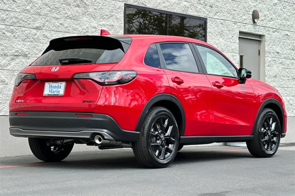 2025 Honda HR-V Sport photo 4