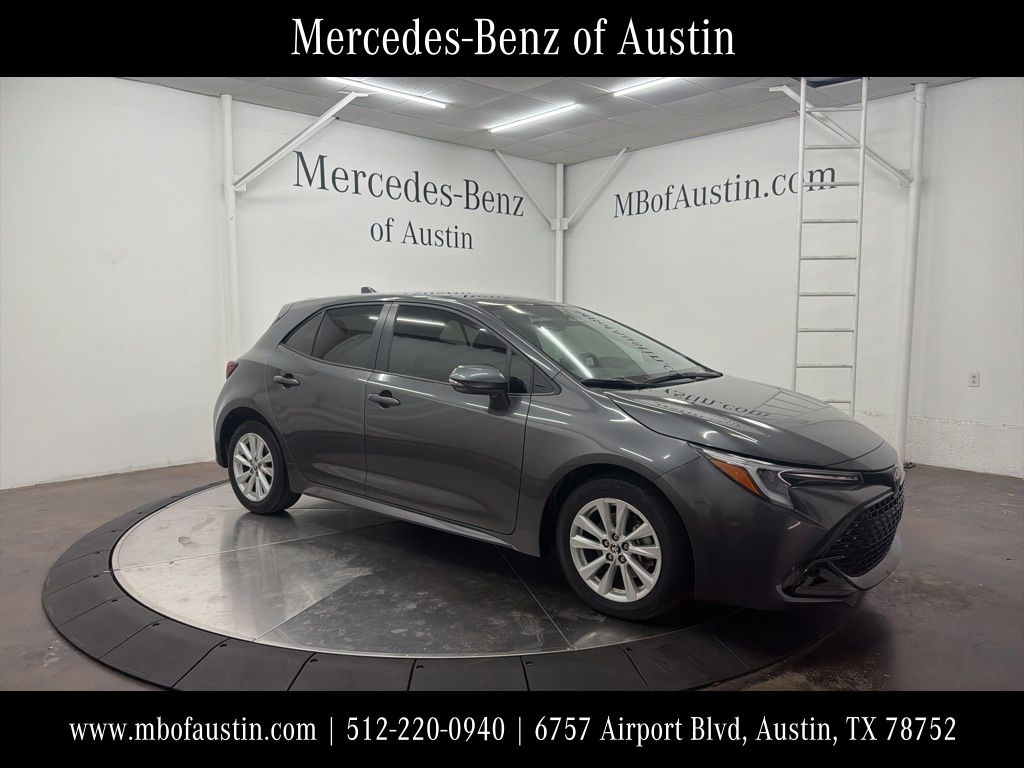 2023 Toyota Corolla Hatchback SE