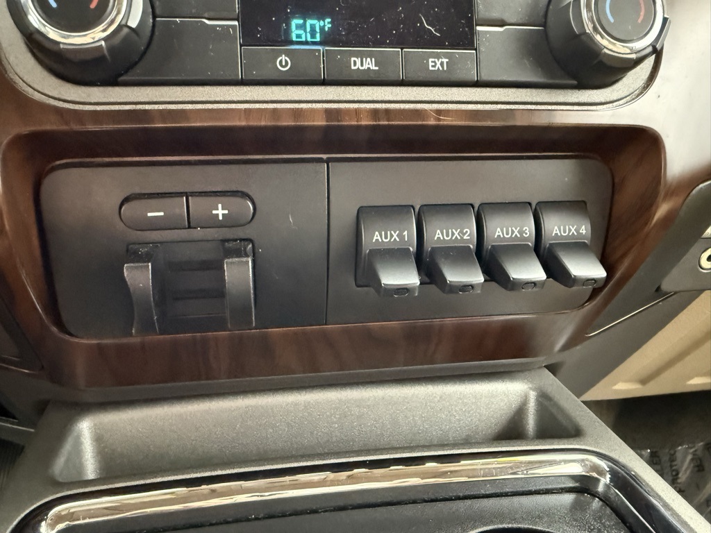 2011 Ford F-250 photo 29