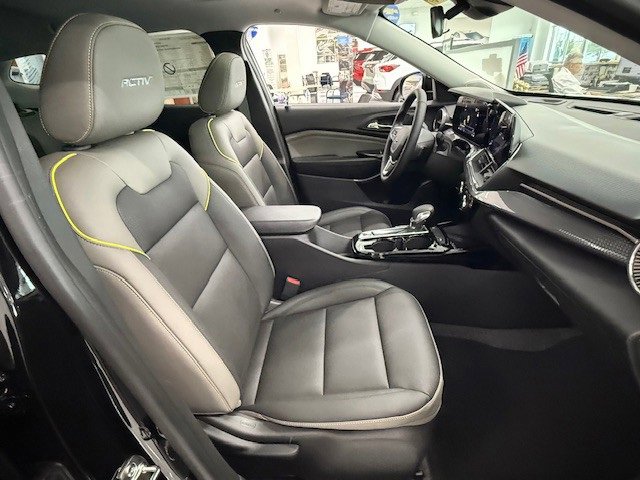 2026 Chevrolet Trax ACTIV photo 17