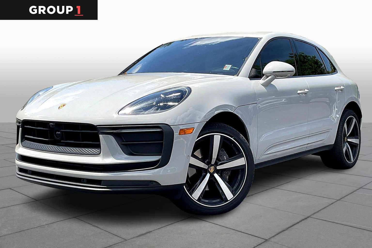 2024 Porsche Macan T