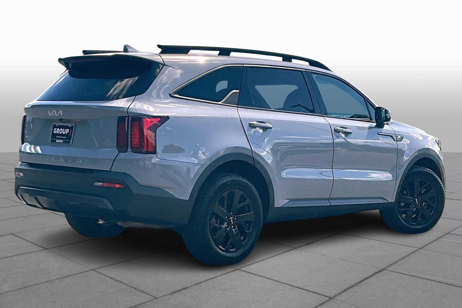 2022 Kia Sorento X-Line S photo 12