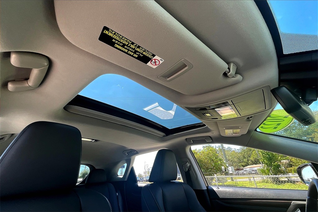 2022 Lexus RX 350 photo 27