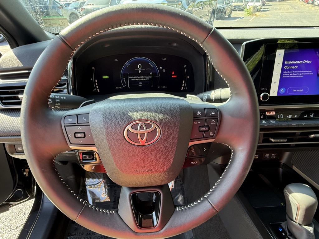 2025 Toyota Camry SE photo 16