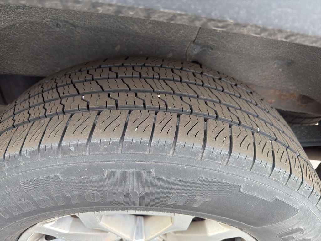 2019 Gmc Sierra 1500 SLT photo 2