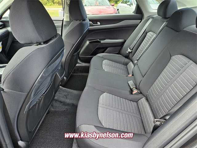 2026 Kia K5 LXS photo 6