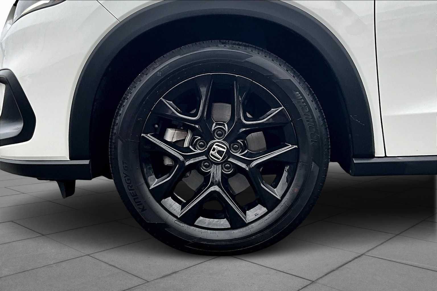 2023 Honda HR-V Sport photo 9