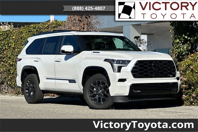 2026 Toyota Sequoia Platinum's photo