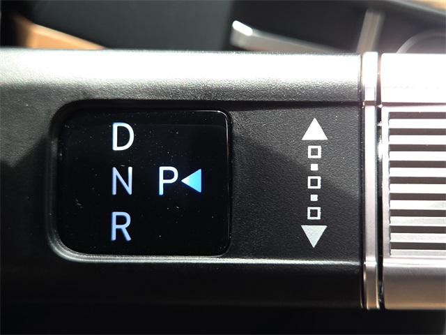 2026 Hyundai Santa Fe Calligraphy photo 16
