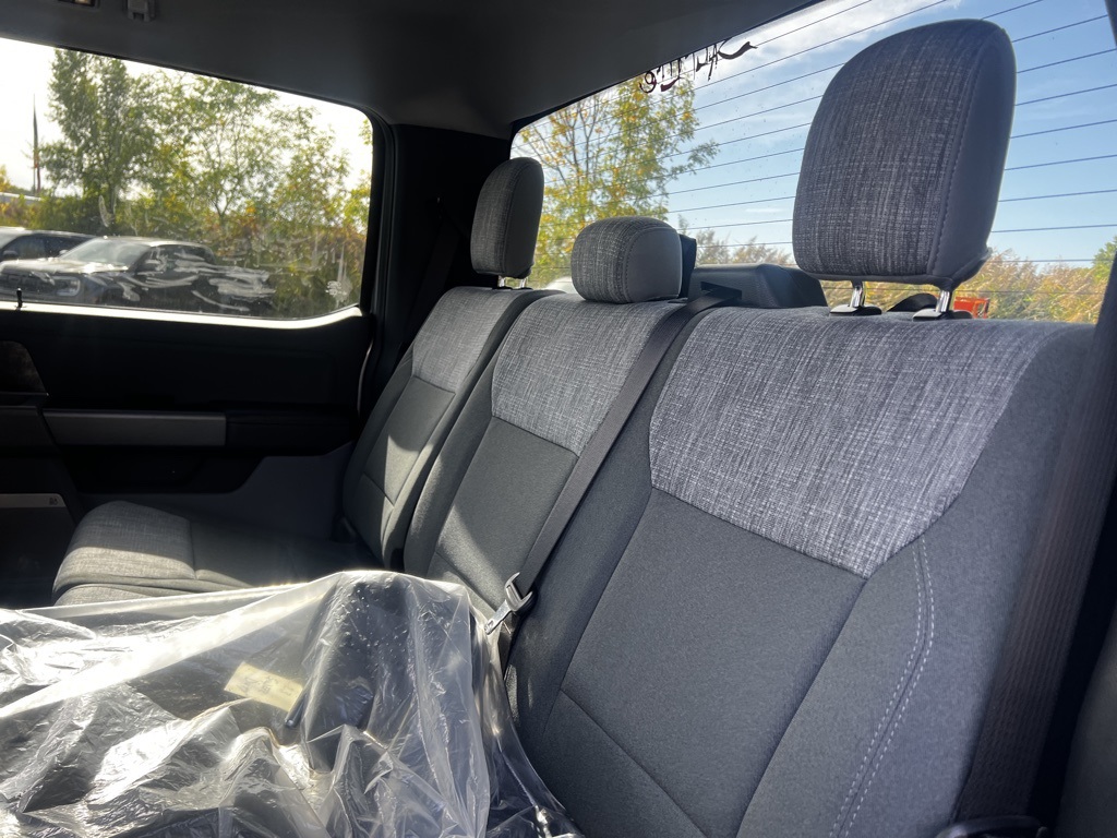 2023 Ford F-250 XLT photo 9