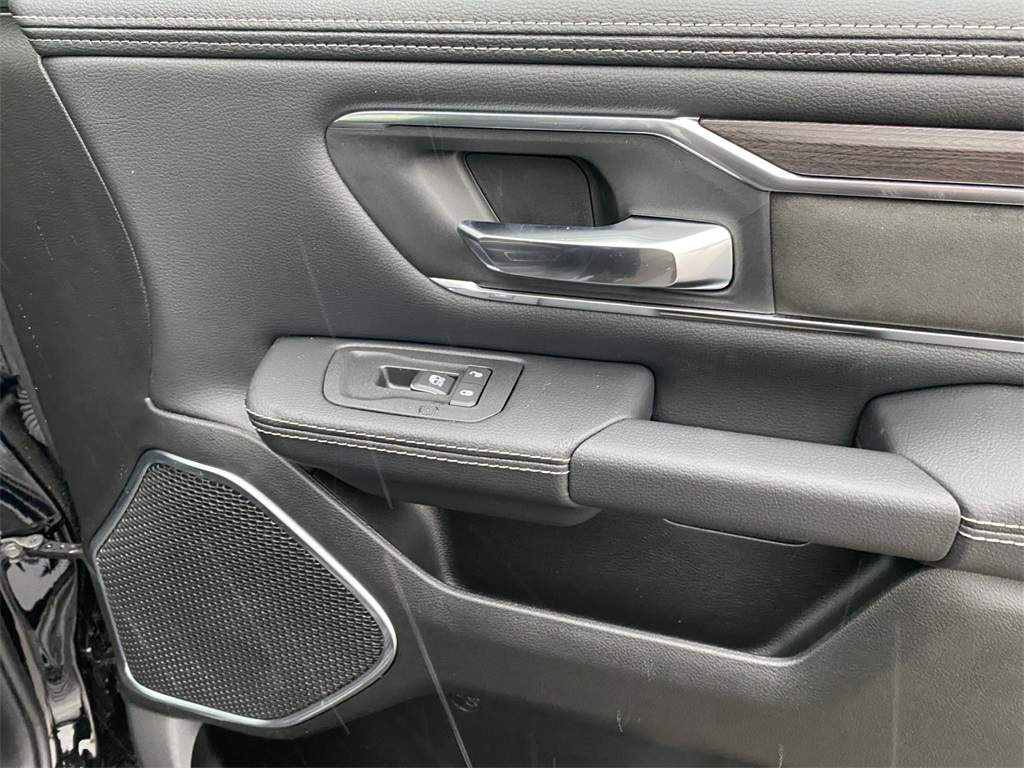 2026 Ram 1500 Laramie photo 21