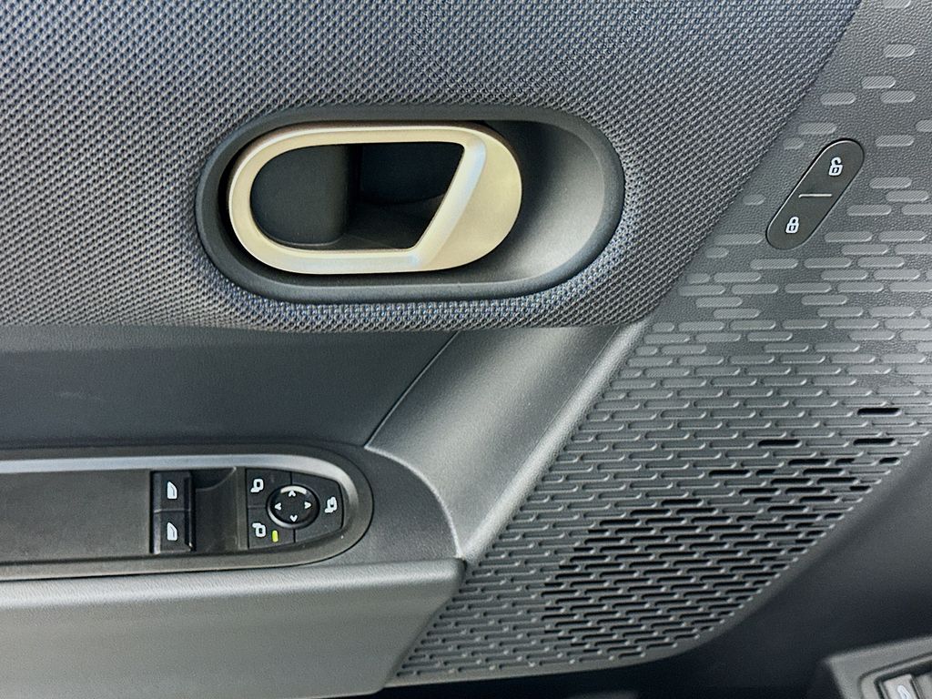 2025 Mini Cooper Hardtop 2 Door Signature photo 14