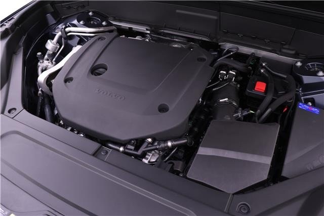 2026 Volvo XC90 Plus photo 15