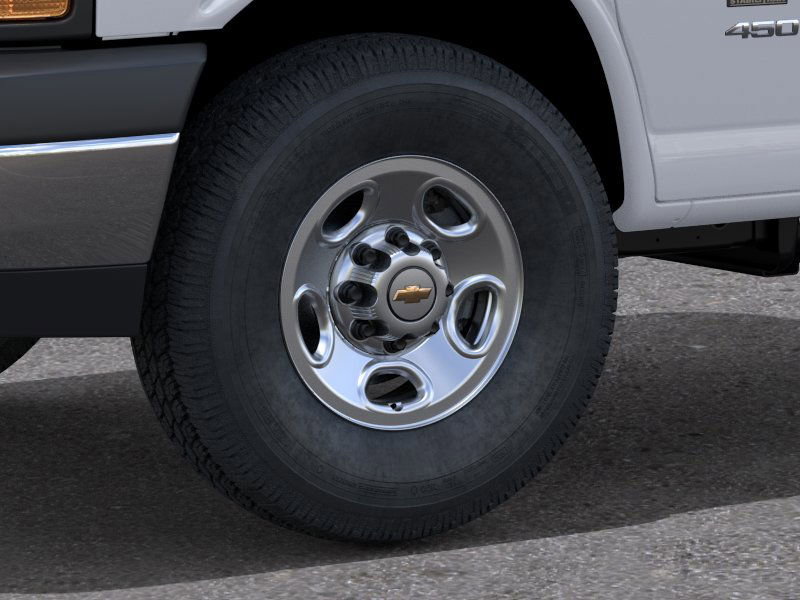 2025 Chevrolet Express Cutaway 3500 photo 5