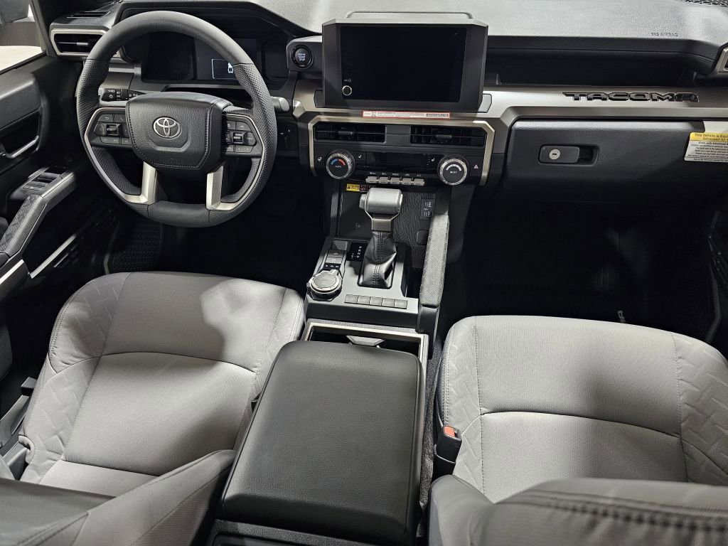 2025 Toyota Tacoma SR5 photo 16