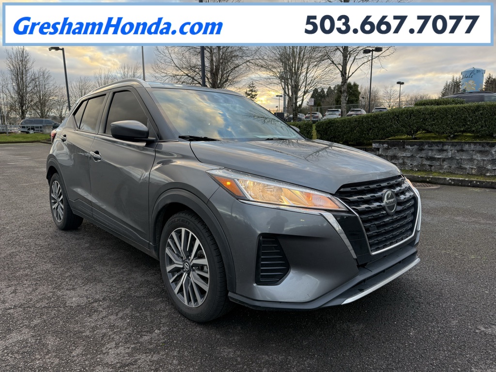 2021 Nissan Kicks SV's photo