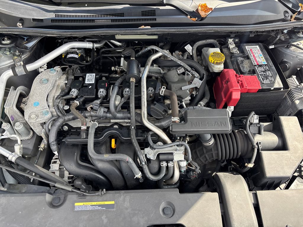 2022 Nissan Sentra SV photo 13
