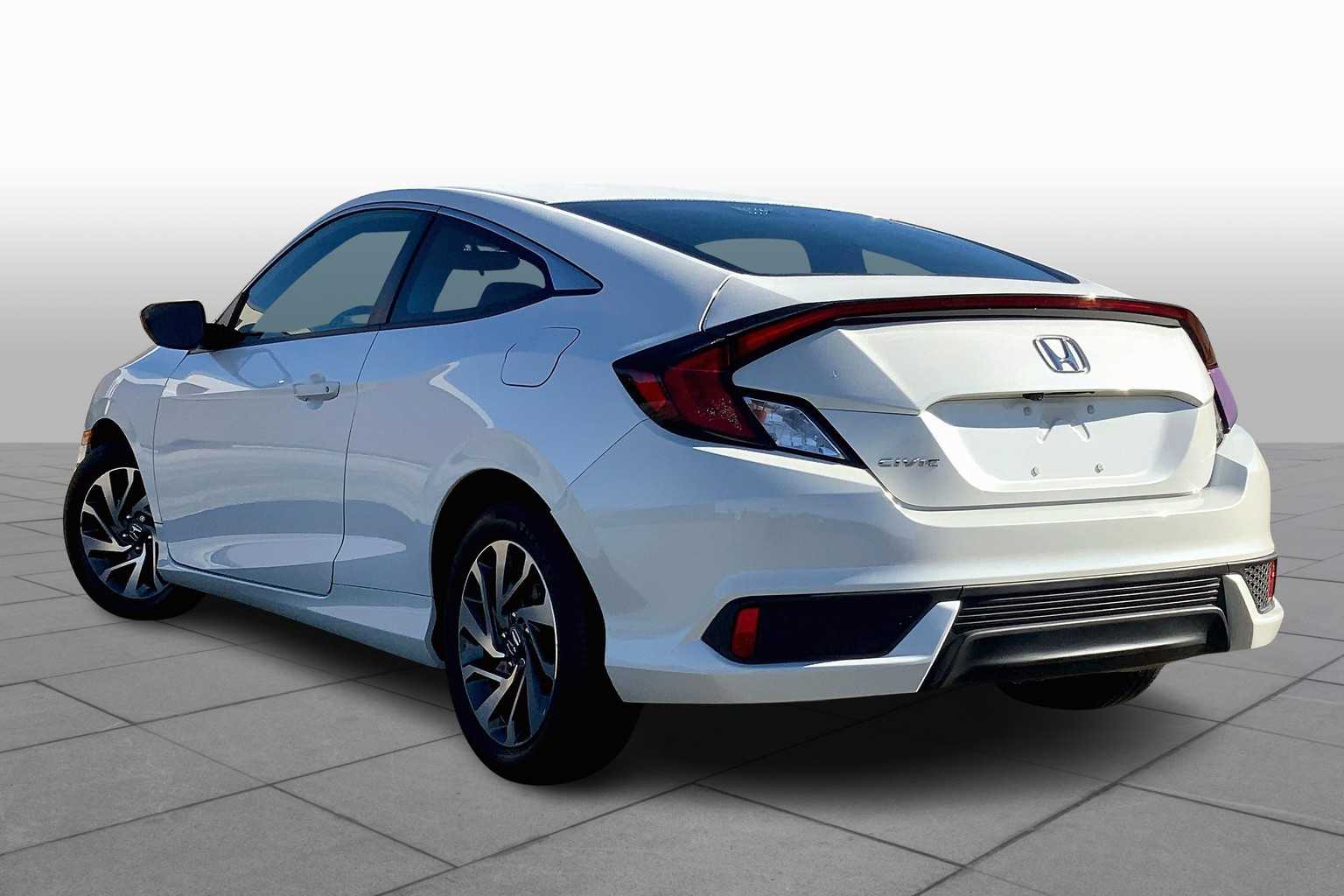 2020 Honda Civic LX photo 10