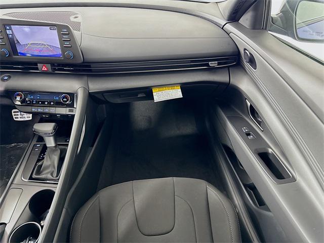 2025 Hyundai Elantra SEL Sport photo 28