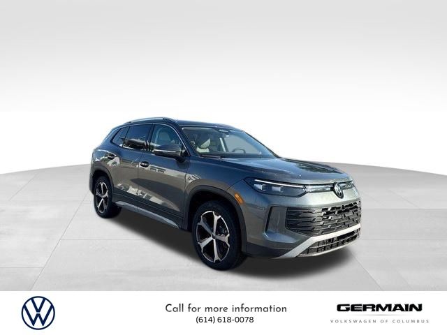 2025 Volkswagen Tiguan SE photo 3
