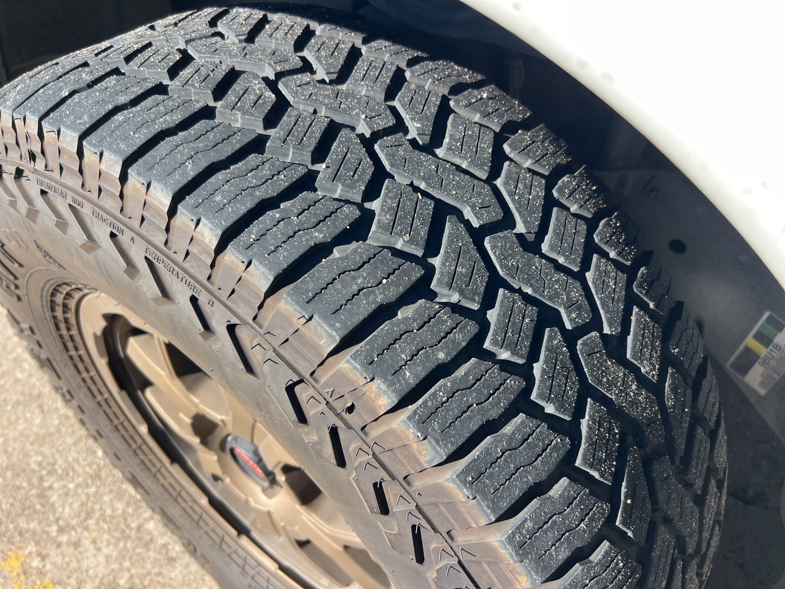 2022 Nissan Frontier SV photo 4