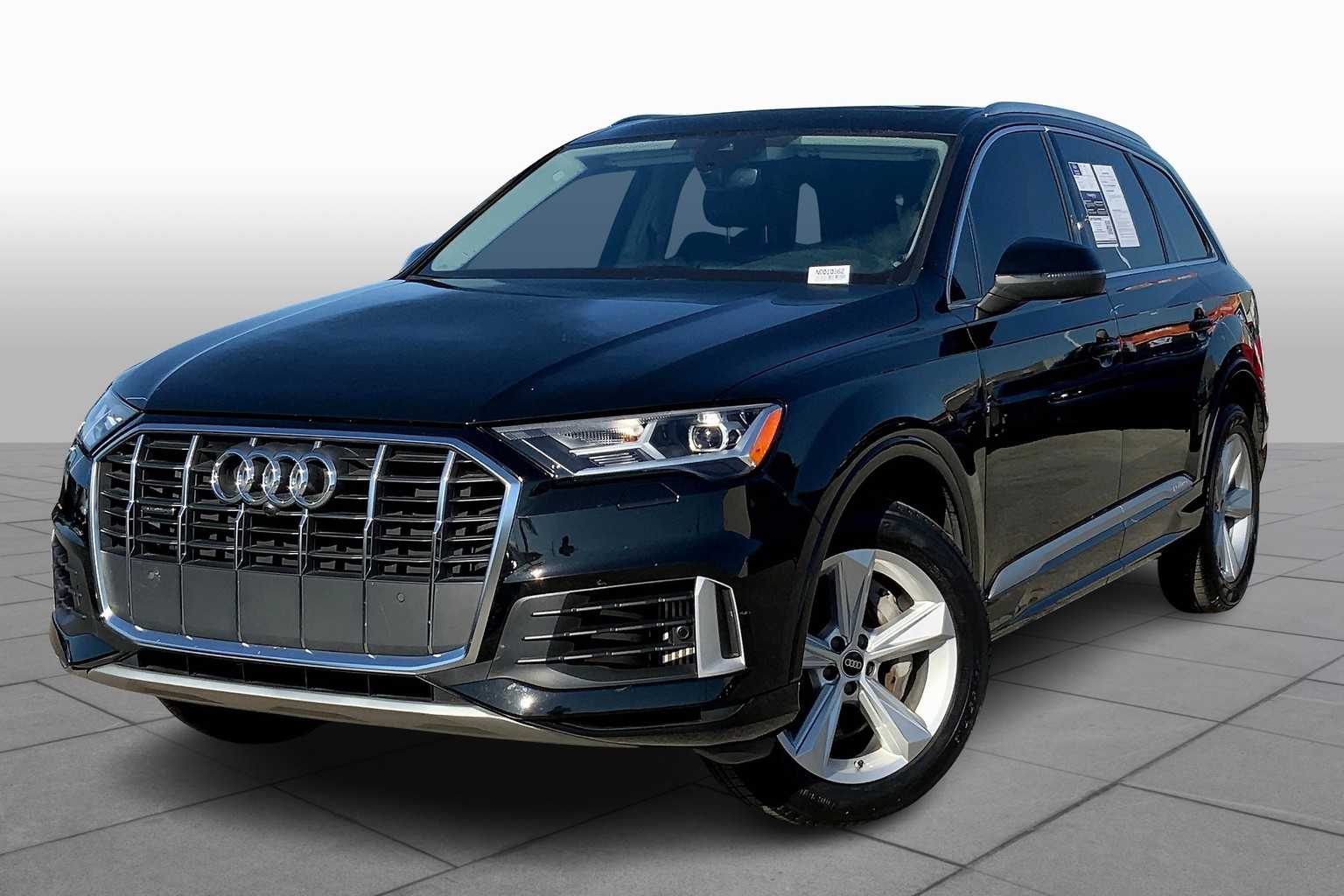 2022 Audi Q7 Premium's photo