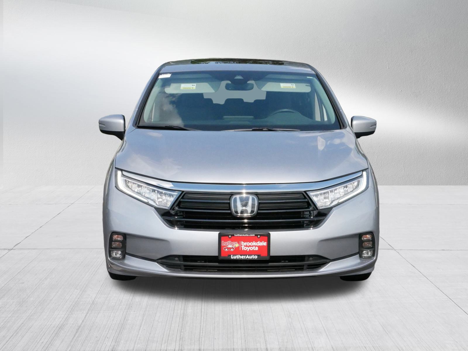 Used 2021 Honda Odyssey EX-L with VIN 5FNRL6H75MB026734 for sale in Brooklyn Center, Minnesota