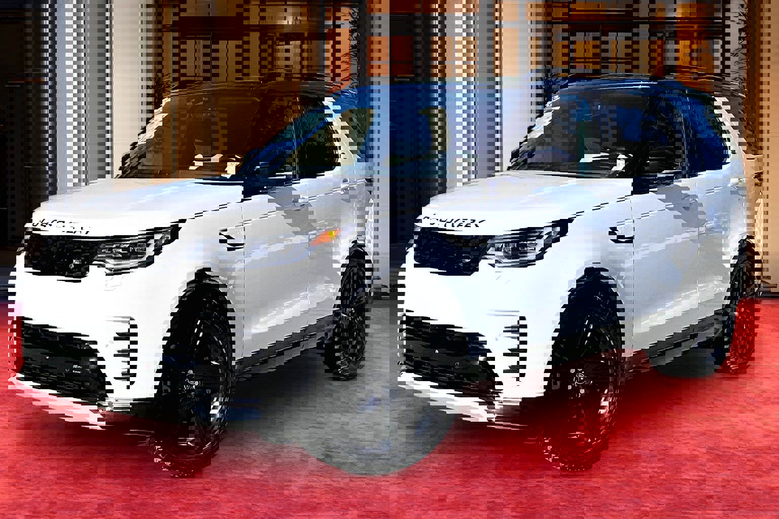 2023 Land Rover Discovery HSE R Dynamic