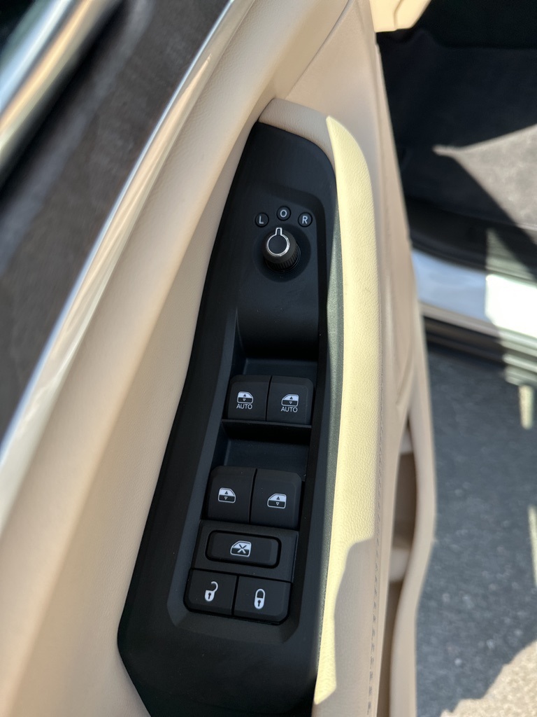 2025 Jeep Grand Cherokee Limited photo 24