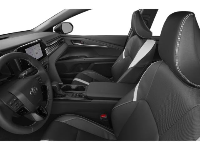 2026 Toyota Camry SE photo 7