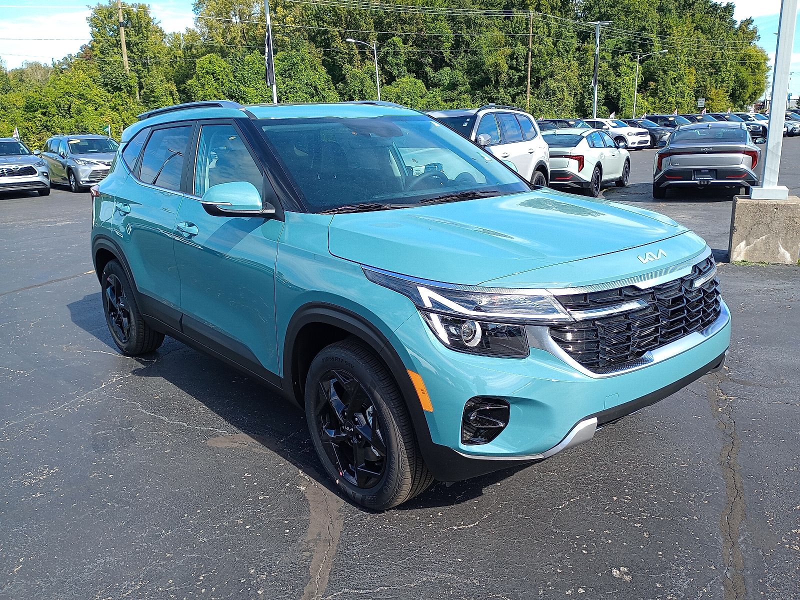 2026 Kia Seltos EX's photo