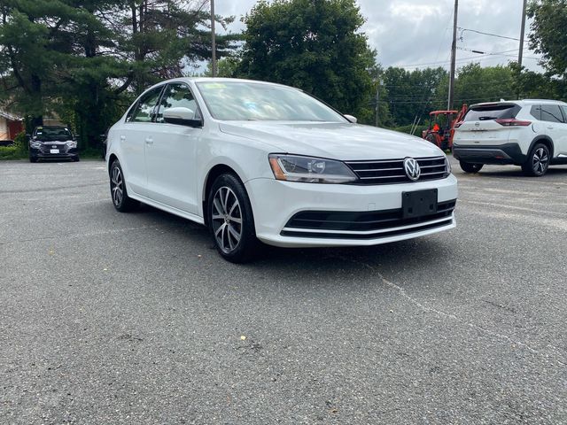 2017 Volkswagen Jetta 1.4T SE photo 3