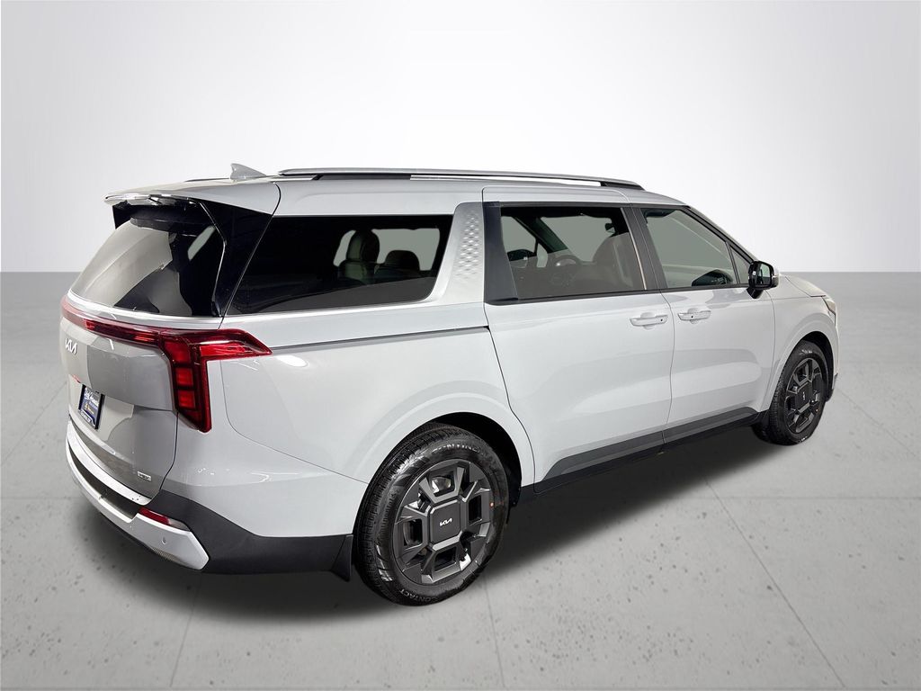 2026 Kia Carnival EX photo 4