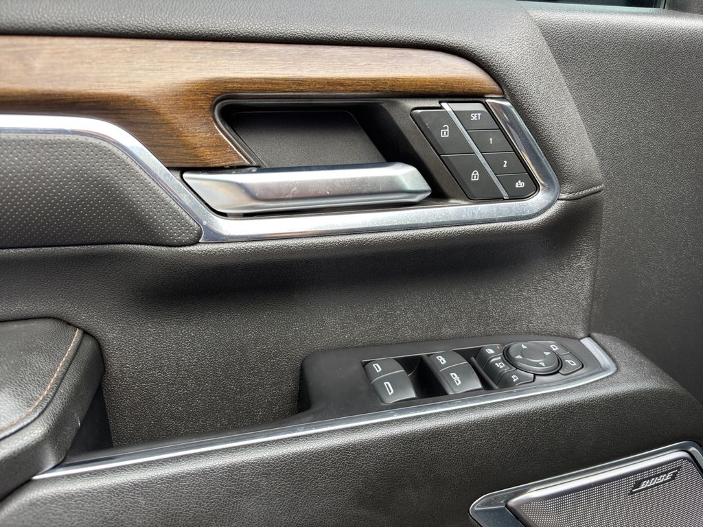 2024 Chevrolet Silverado 2500HD High Country photo 10