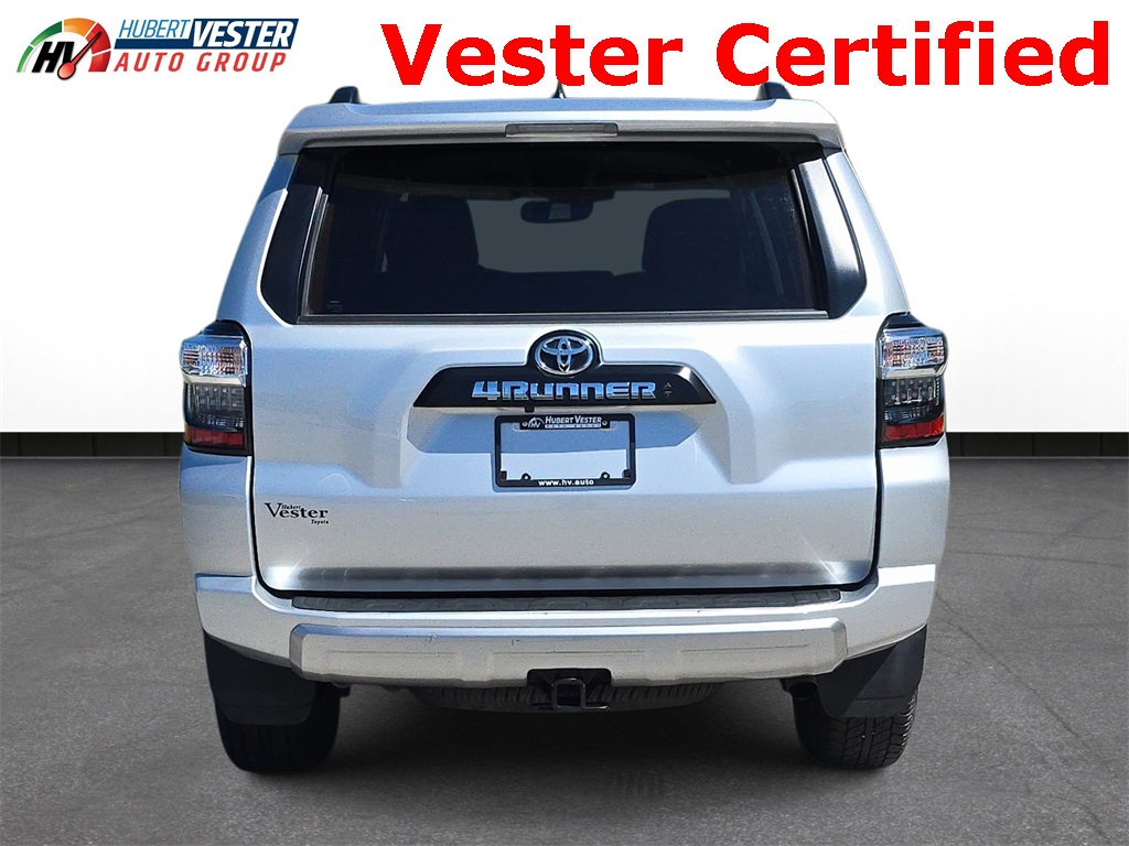 2024 Toyota 4Runner TRD Off-Road photo 6