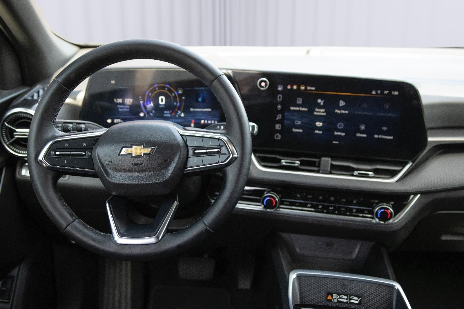 2026 Chevrolet Equinox LT photo 12