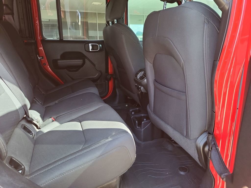 2022 Jeep Gladiator Willys photo 23