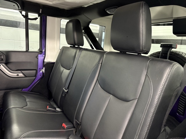 2018 Jeep Wrangler Unlimited Altitude photo 15