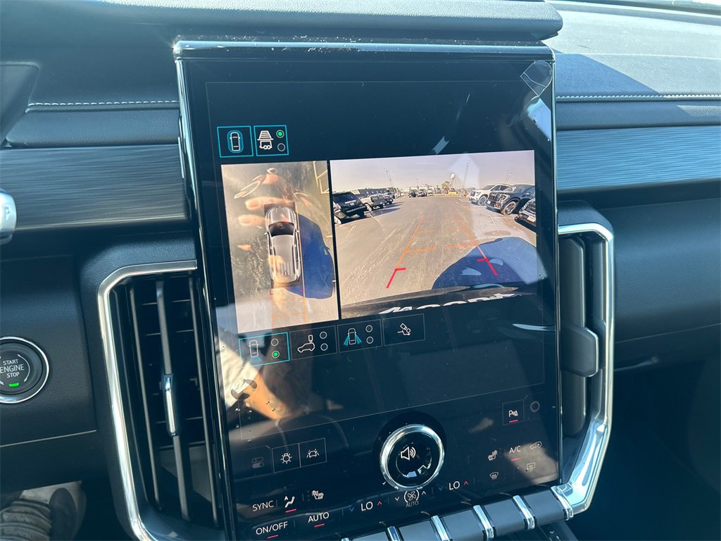 2026 GMC ACADIA - Image 22