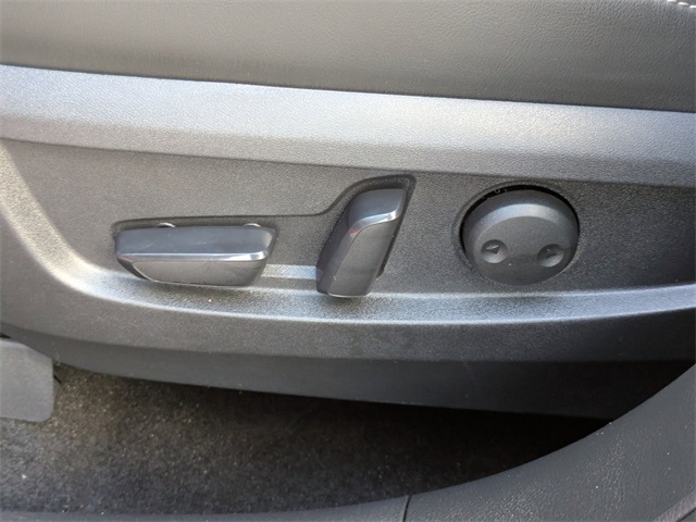 2022 Infiniti QX55 Essential photo 22