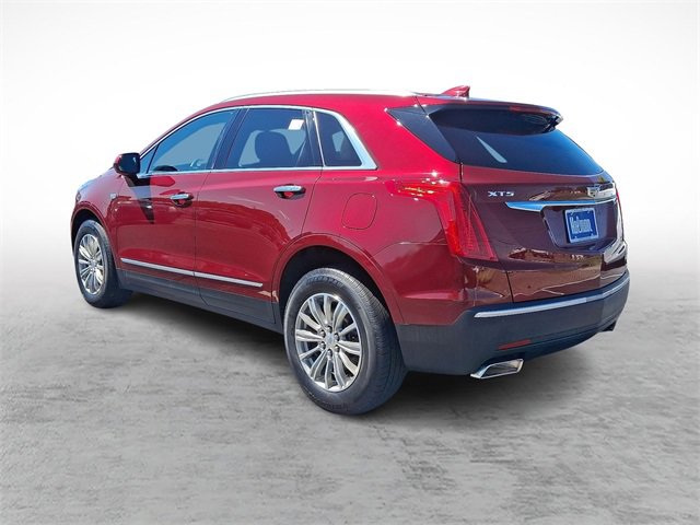 2018 Cadillac XT5 Luxury photo 2
