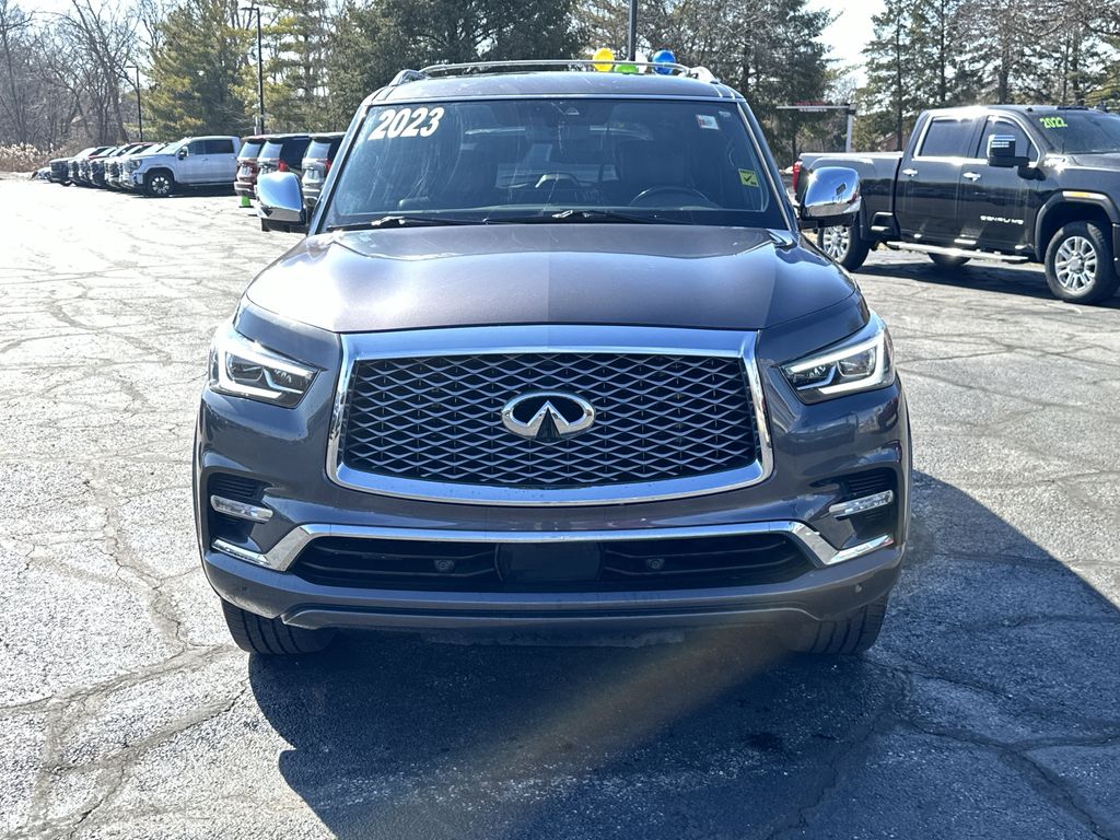 2023 INFINITI QX80 - Image 3